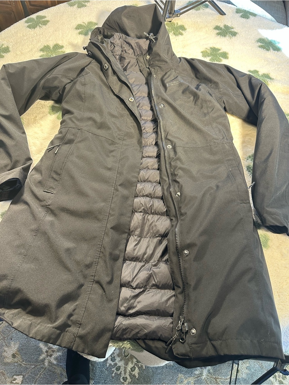 Mountain Warehouse Women’s Black Insulated Long Coat - US size 4